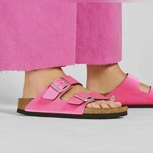 NWT Birkenstock Arizona Rivet Logo Pink Velvet size W 5-5.5 FIRM price